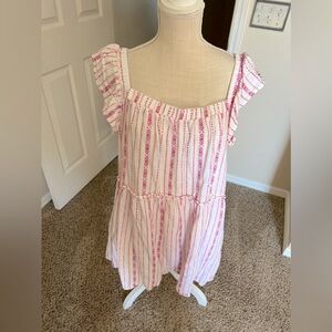 New with out tags. White boho sundress pink and gold details. Size XXL